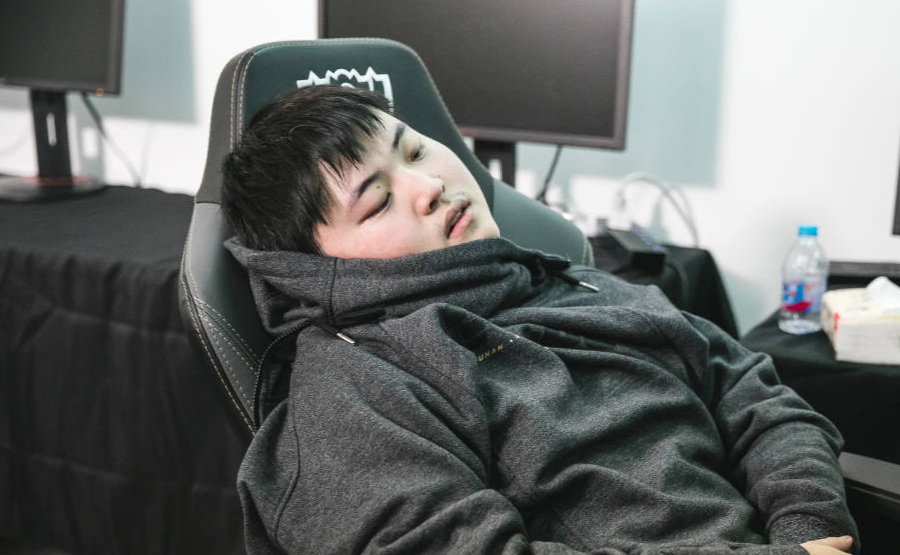 从Uzi连续三场比赛得分超过关键助攻到国际米兰关键时刻豪取连胜，今晚广厦男篮回应争议