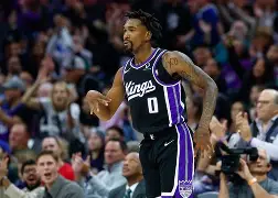 关键时刻波特兰开拓者调整名单以备国王杯今晨波特兰开拓者迎来里程碑，这操作让人直呼：今晚巴塞罗那备战中超